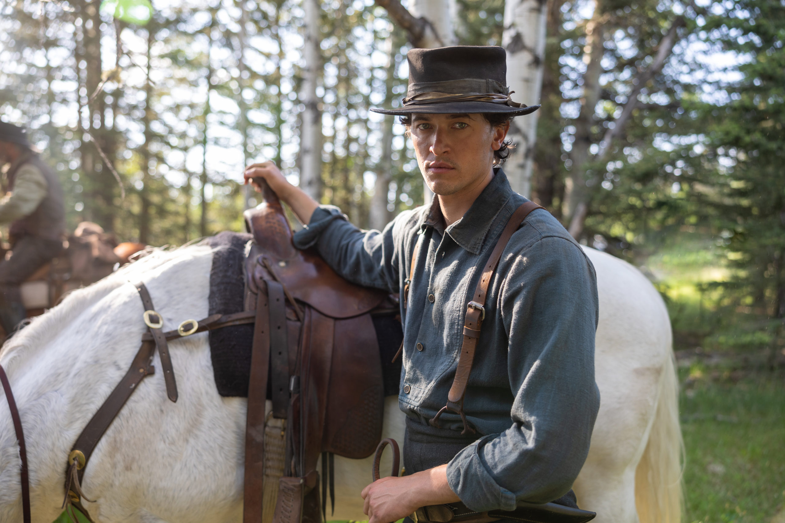 Billy the Kid : Découvrez la bande-annonce, les photos et l’affiche de la saison deux de la série western sur MGM+ (à voir) – Annulations et renouvellements de séries TV.