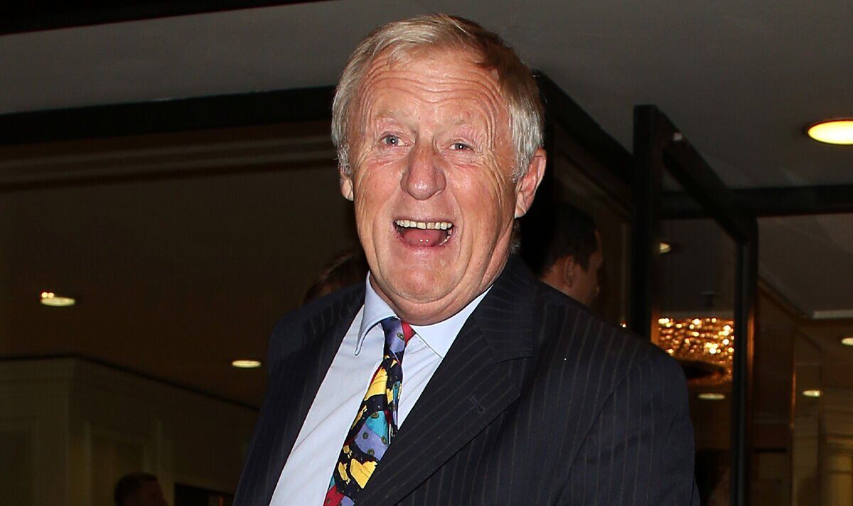 Découvrez la carrière de Chris Tarrant : un aperçu exclusif en coulisses | Actualités people dans le showbiz & à la télé