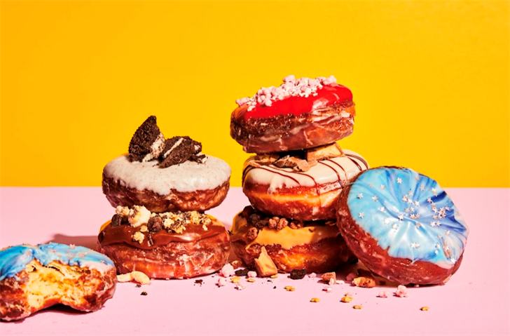 Découvrez la nouvelle collection de donuts de Sheetz avec huit saveurs inédites.