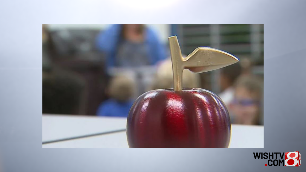 Découvrez le récipiendaire du Prix Golden Apple de septembre sur WISH-TV : Actualités Indianapolis, Météo Indiana