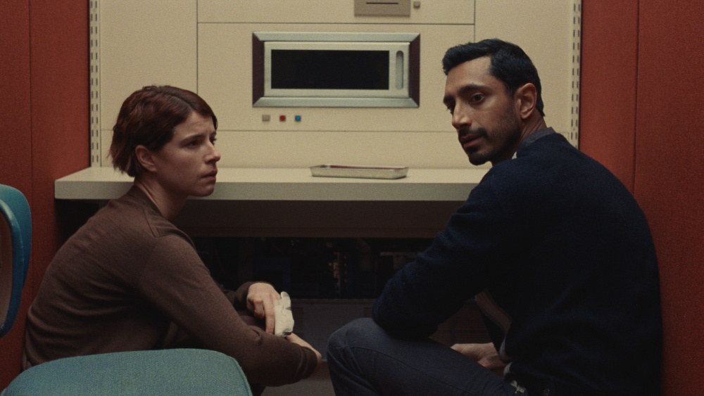 Jessie Buckley, Riz Ahmed, Jeremy Allen White dans le rôle principal de ‘Fingernails’