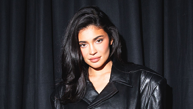 Kylie Jenner sans maquillage en survêtement : vidéo