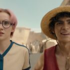 One Piece. (L to R) Morgan Davies as Koby, Iñaki Godoy as Monkey D. Luffy in season 1 of One Piece. Cr. Courtesy of Netflix © 2023