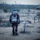 The Sci-Fi Thriller On Netflix Stephen King Calls Dark And Complex