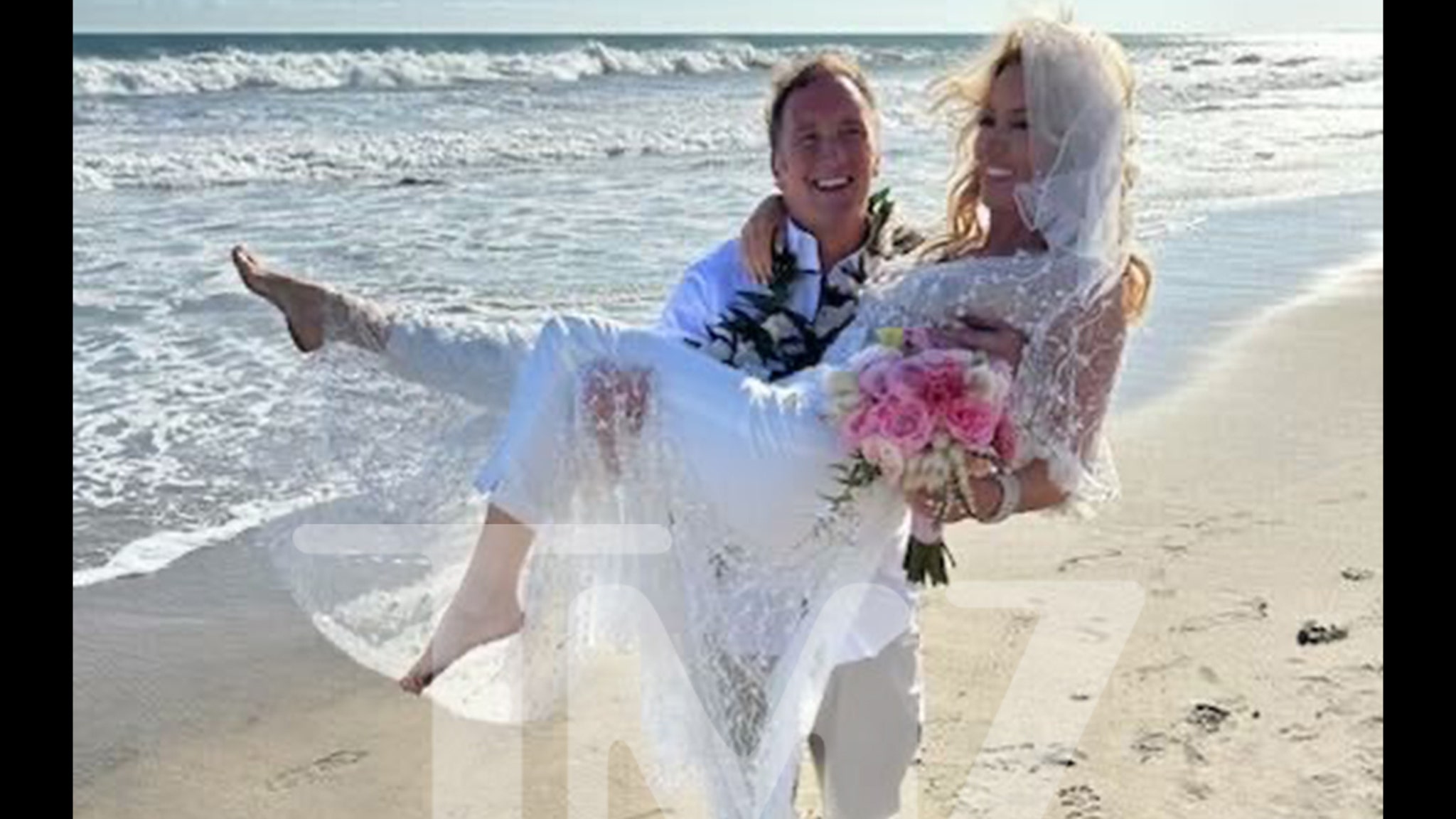 Mariage de Jeanie Buss, propriétaire des Lakers, avec le comédien Jay Mohr à Malibu