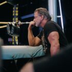 Netflix Perfectly Captures Pro Wrestling In New ‘Wrestlers’ Docuseries