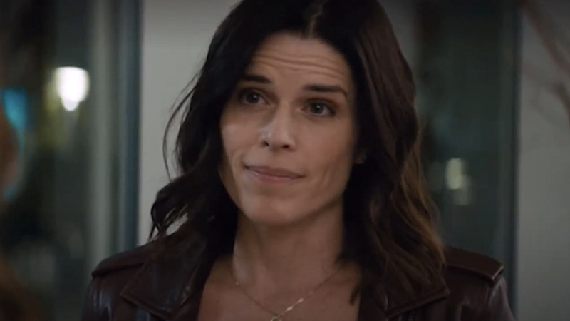 Courteney Cox probablement de retour dans Scream 7, les fans excités