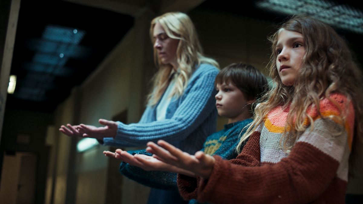 Nouveau thriller allemand de Netflix “Chère enfant” : il vous hantera.