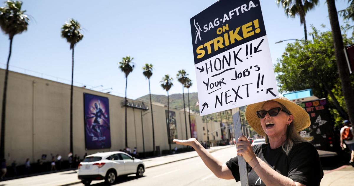 Retards majeurs dans l’industrie cinématographique et télévisuelle à cause d’Hollywood | Business