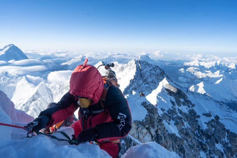 Une alpiniste CT gravit l’Everest 10 fois – Regarder sur Netflix