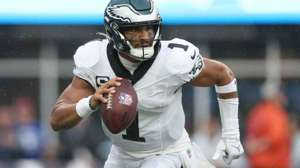 Vikings vs Eagles sur ‘TNF’, Bristol en feu avec NASCAR, reprise de la Premier League & plus