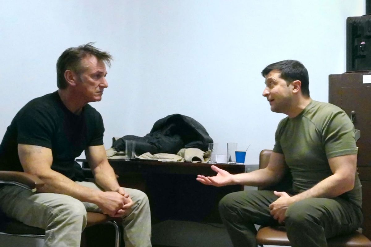 Zelenskyy renoue avec Hollywood grâce à “Superpower” de Sean Penn pour promouvoir la politique de guerre