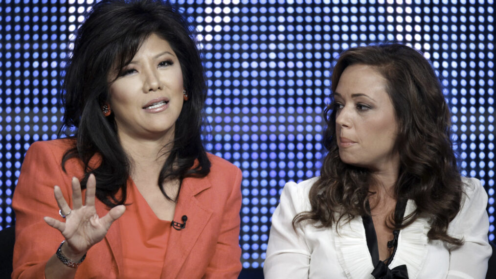 Julie Chen Moonves aborde sa querelle passée avec la co-animatrice de “The Talk”, Leah Remini