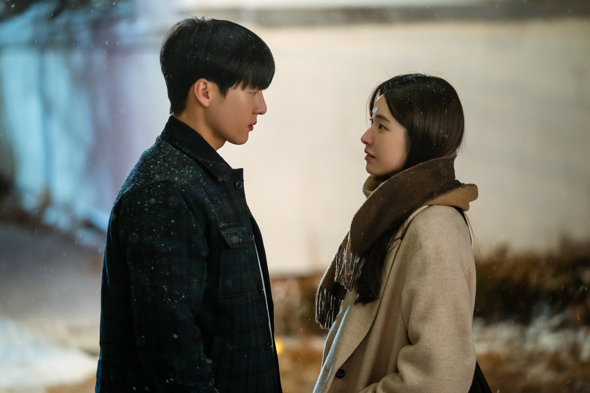 Yang Se-jong (left) as Lee Won-jun and Ha-young as Kim Jin-ju in a still from “Doona!”. Photo: Kim Seung-wan/Netflix