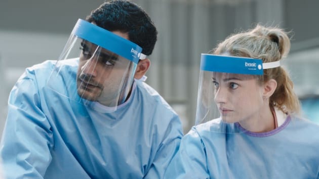 Critique Saison 3 Épisode 1 de Transplant: Fracture
