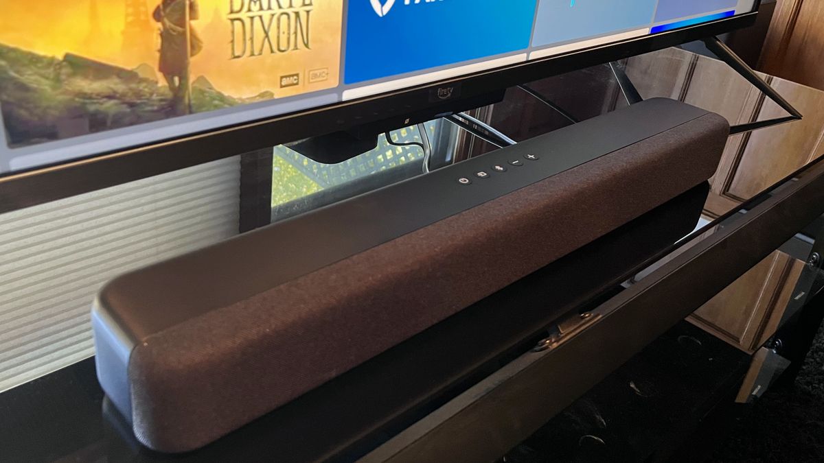 Critique de la barre de son Amazon Fire TV : une barre de son basique et économique avec des avantages.