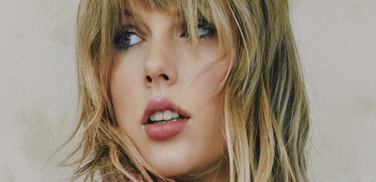 Idées de costumes d’Halloween : incarnez les différentes époques de Taylor Swift pour une célébration effrayante.