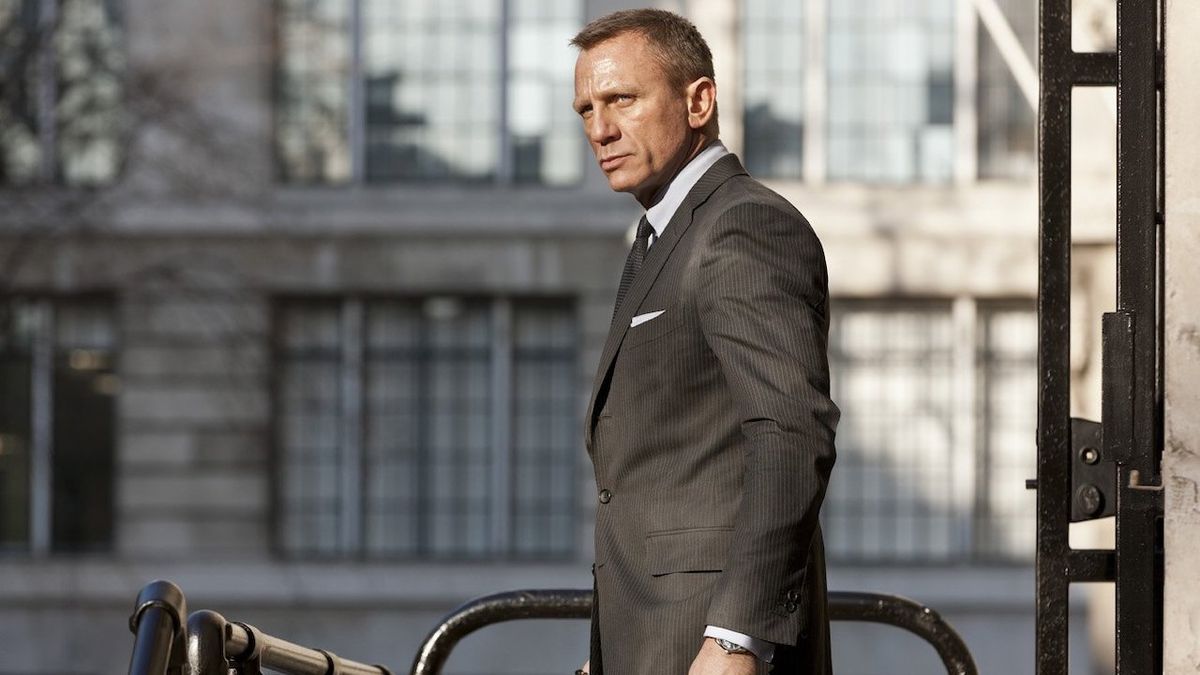 James Bond : le producteur clarifie l’avenir de la franchise et répond aux rumeurs d’une série TV.