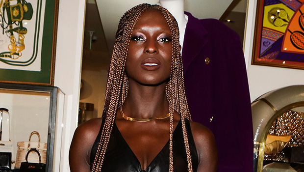 Jodie Turner-Smith attire tous les regards avec sa robe noire sexy après sa rupture avec Joshua Jackson – Hollywood Life