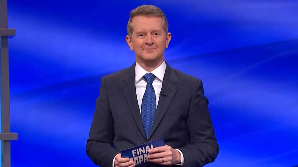 Ken Jennings débute son parcours de wildcard champion de Jeopardy! avec une grande première