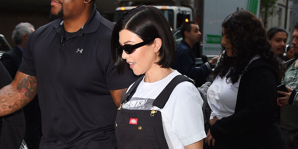 Kourtney Kardashian recrée le look de maternité de Kim pour Halloween