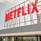 Netflix Stock Rises as Earnings Report Lifts Investor, Analyst Mood – The Hollywood Reporter