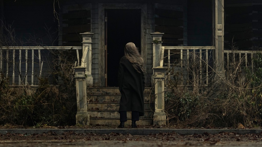 Le designer de production de La Chute de la Maison Usher évoque Poe, les couleurs et le recast – Hollywood Reporter