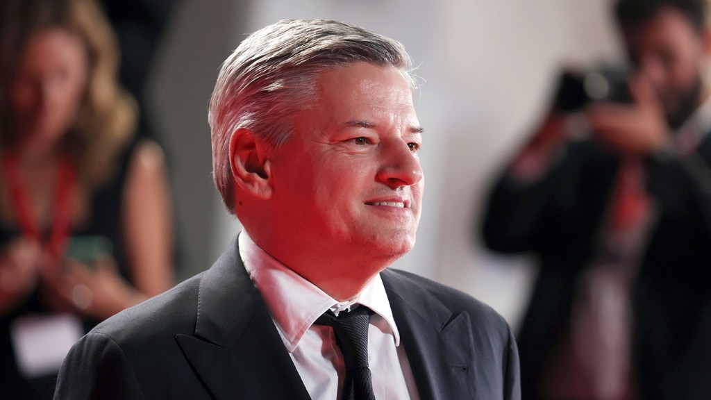 Les analystes réduisent les objectifs de prix des actions – The Hollywood Reporter