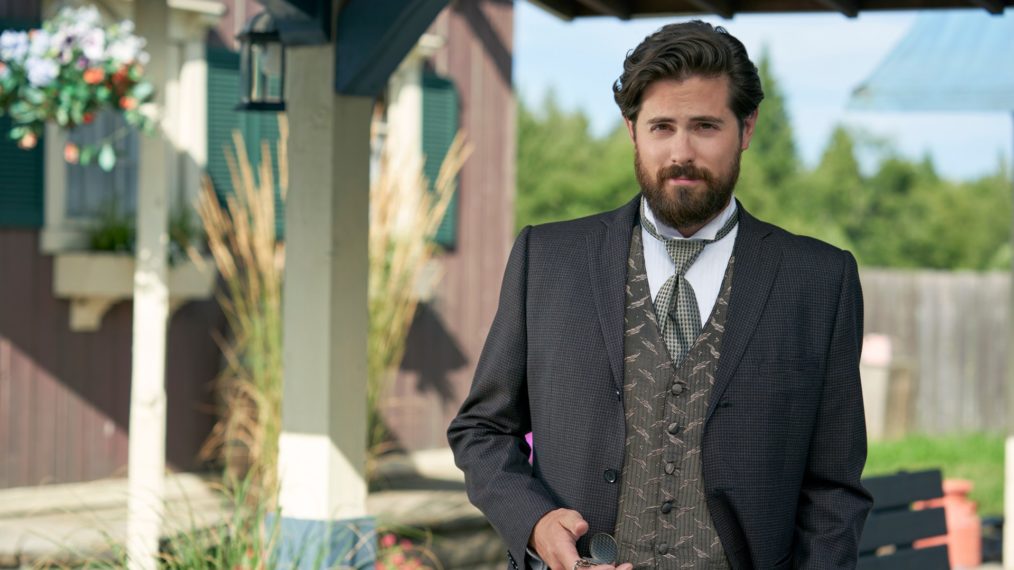 Mariage de la saison 11 de “When Calls the Heart”, retour de Lucas et Lori Loughlin