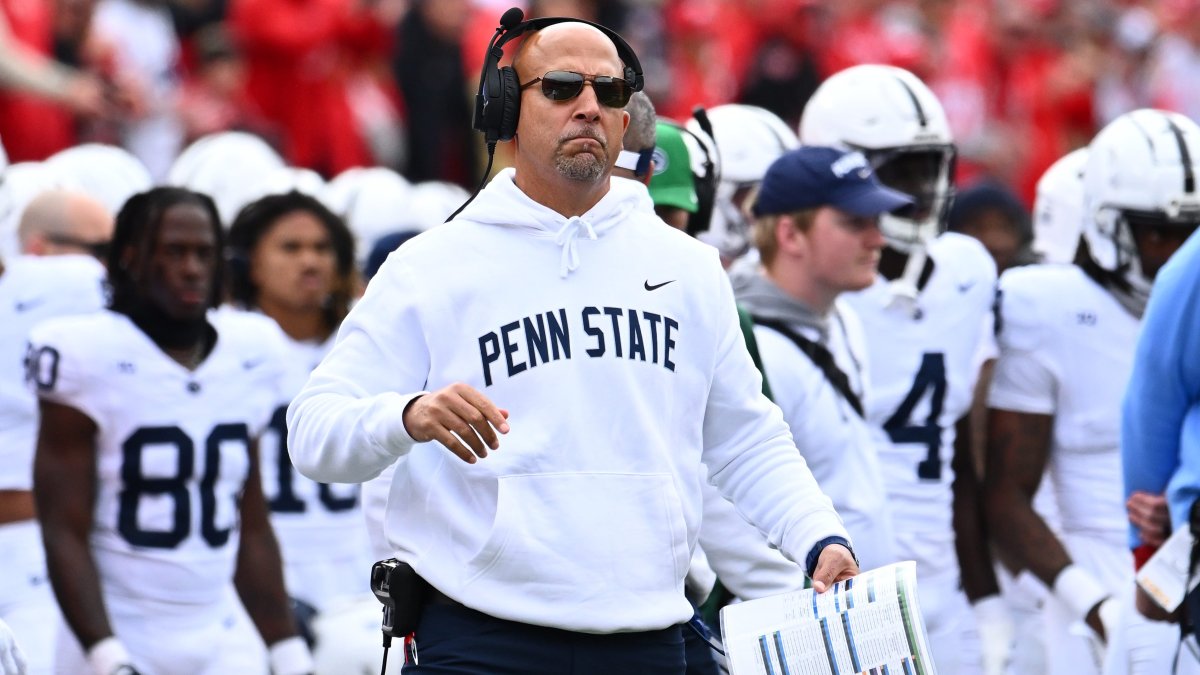 Match de football universitaire entre Penn State et Indiana sur NBC10 Philadelphia