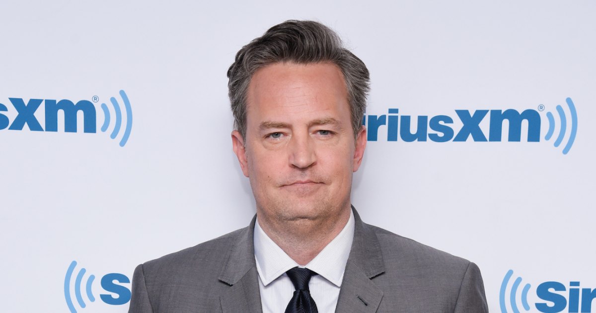 Matthew Perry partage une photo de jacuzzi peu avant sa mort par noyade apparente.