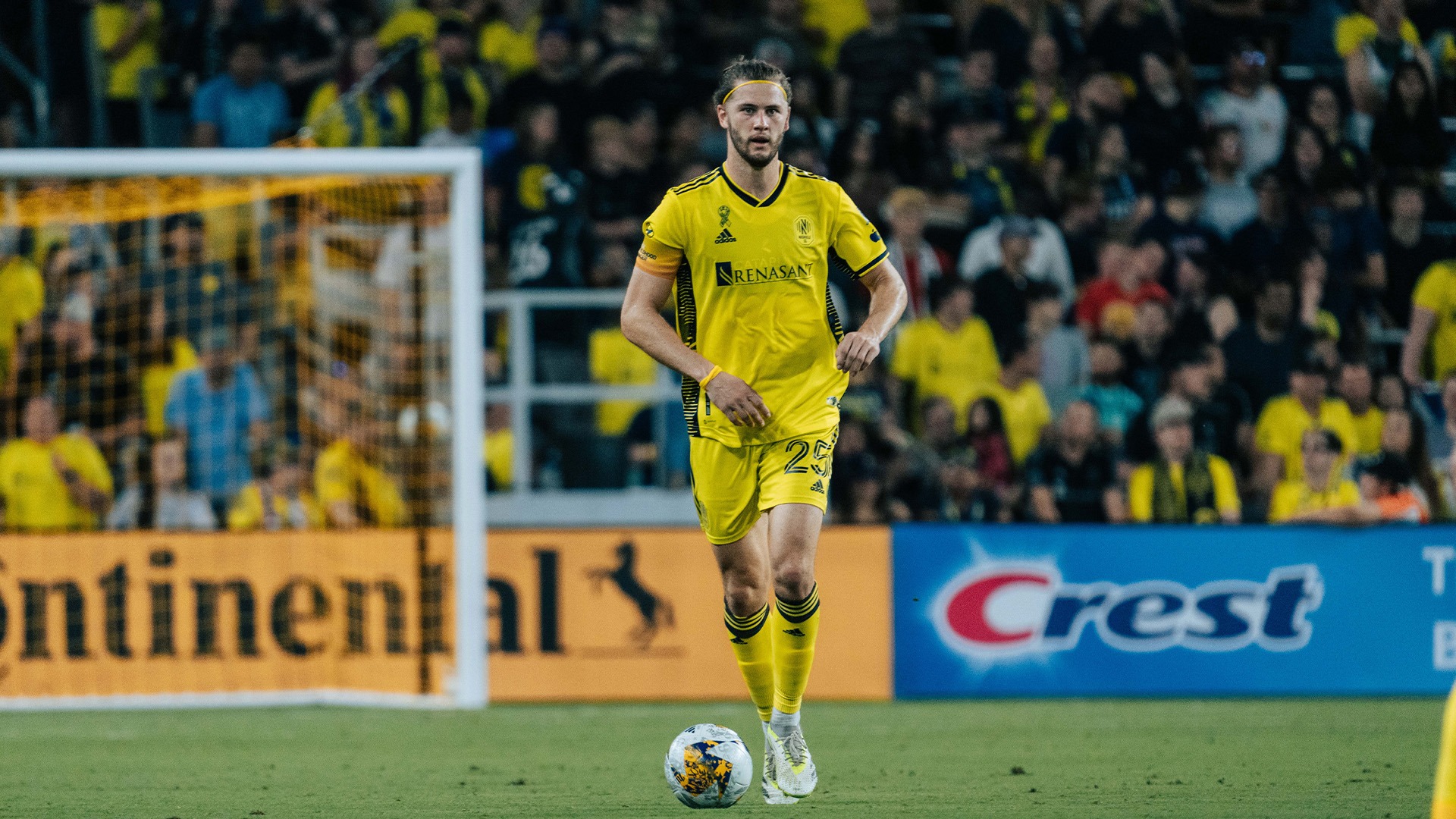 Nashville SC accueille Orlando City SC à GEODIS Park lors d’un match en semaine.
