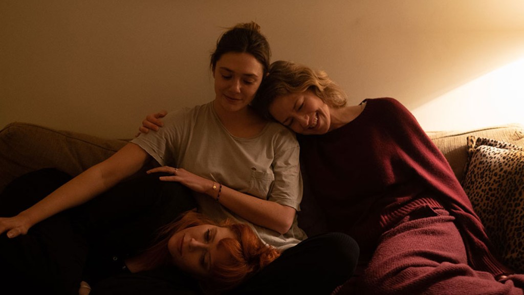Netflix achète le film His Three Daughters avec Elizabeth Olsen – The Hollywood Reporter