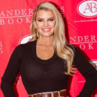 Jessica Simpson Rocks Leather Pants & Boots During L.A. Outing: Photos – Hollywood Life