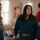 Sweet Magnolias. (L to R) Joanna Garcia Swisher as Maddie Townsend, Brooke Elliott as Dana Sue Sullivan, Heather Headley as Helen Decatur in episode 202 of Sweet Magnolias. Cr. Courtesy Of Netflix © 2021
