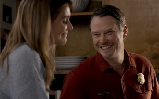 The Picketts Share a Laugh - Joe Pickett
