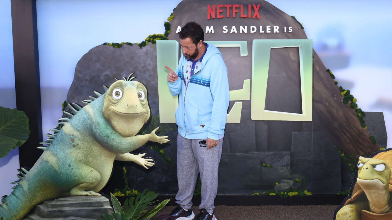 Adam Sandler en vedette dans un nouveau film Netflix se déroulant dans une école élémentaire de Floride