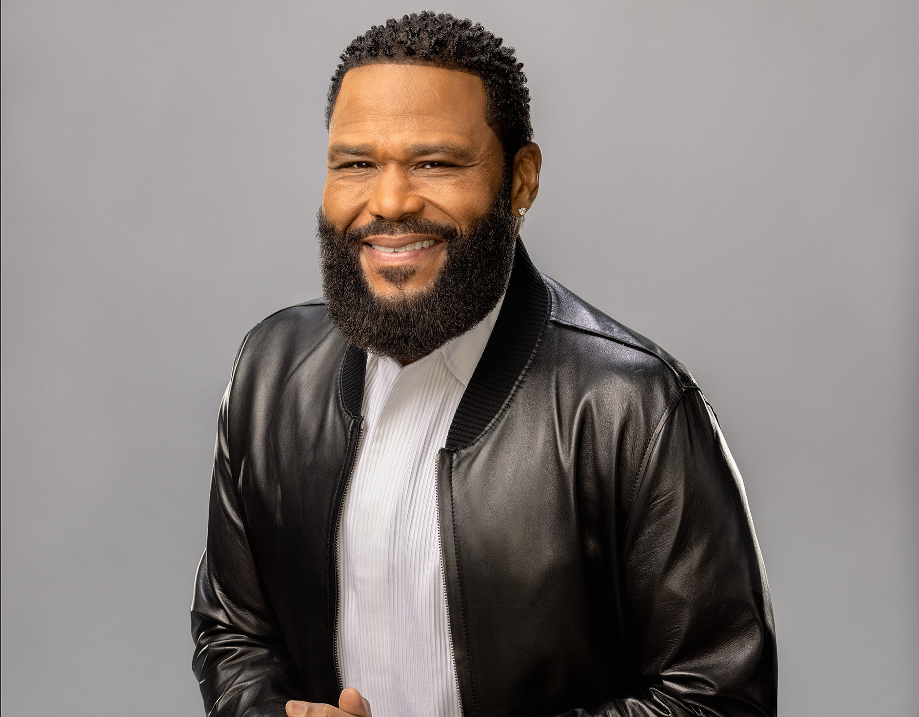 Anthony Anderson et Mama Doris prennent la relève de Jamie & Corinne Foxx pour animer une nouvelle émission sur FOX (à regarder) – Émissions TV annulées et renouvelées, audience.