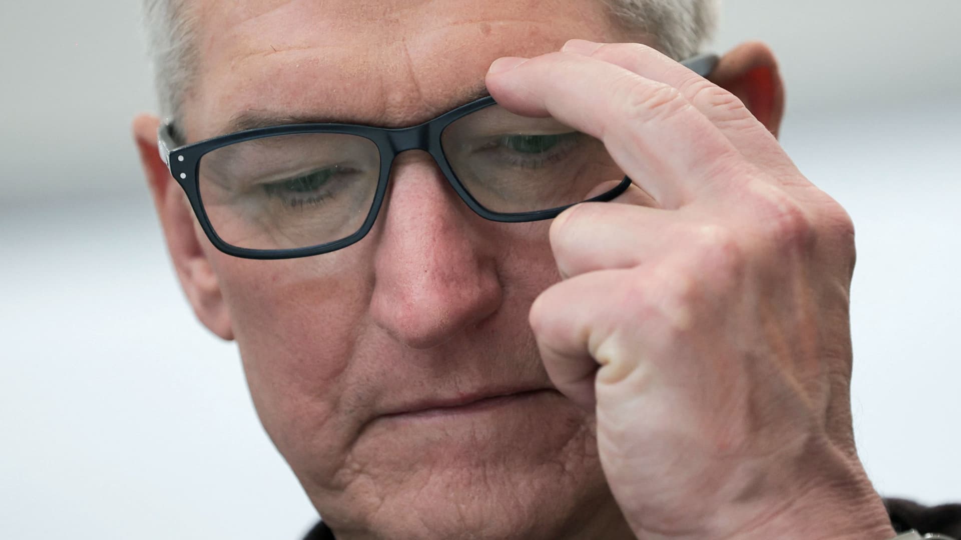 Apple manque de perspective claire de croissance pour les fêtes après contraction.