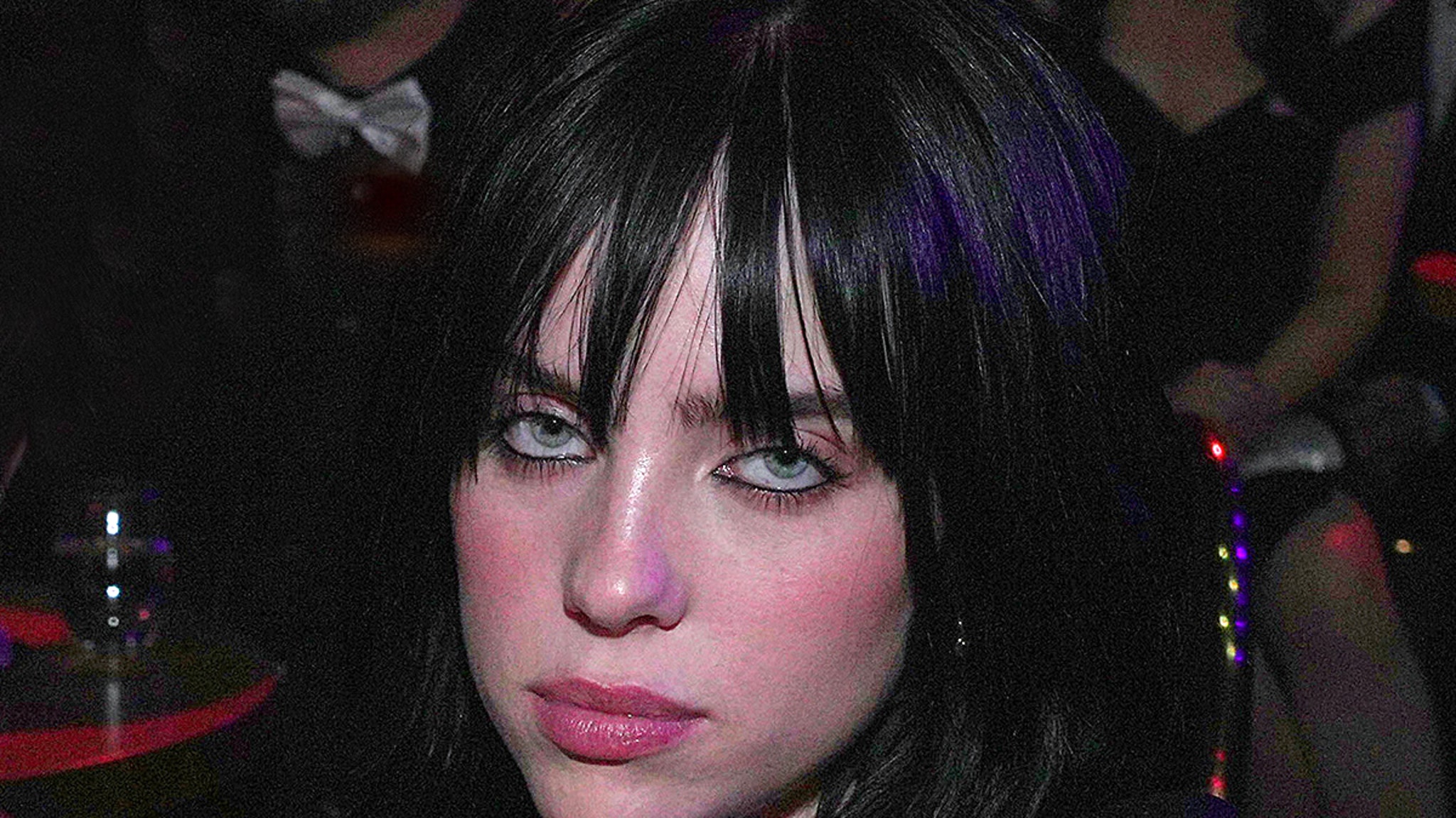 Billie Eilish obtient une ordonnance restrictive contre un homme ayant menacé sa famille