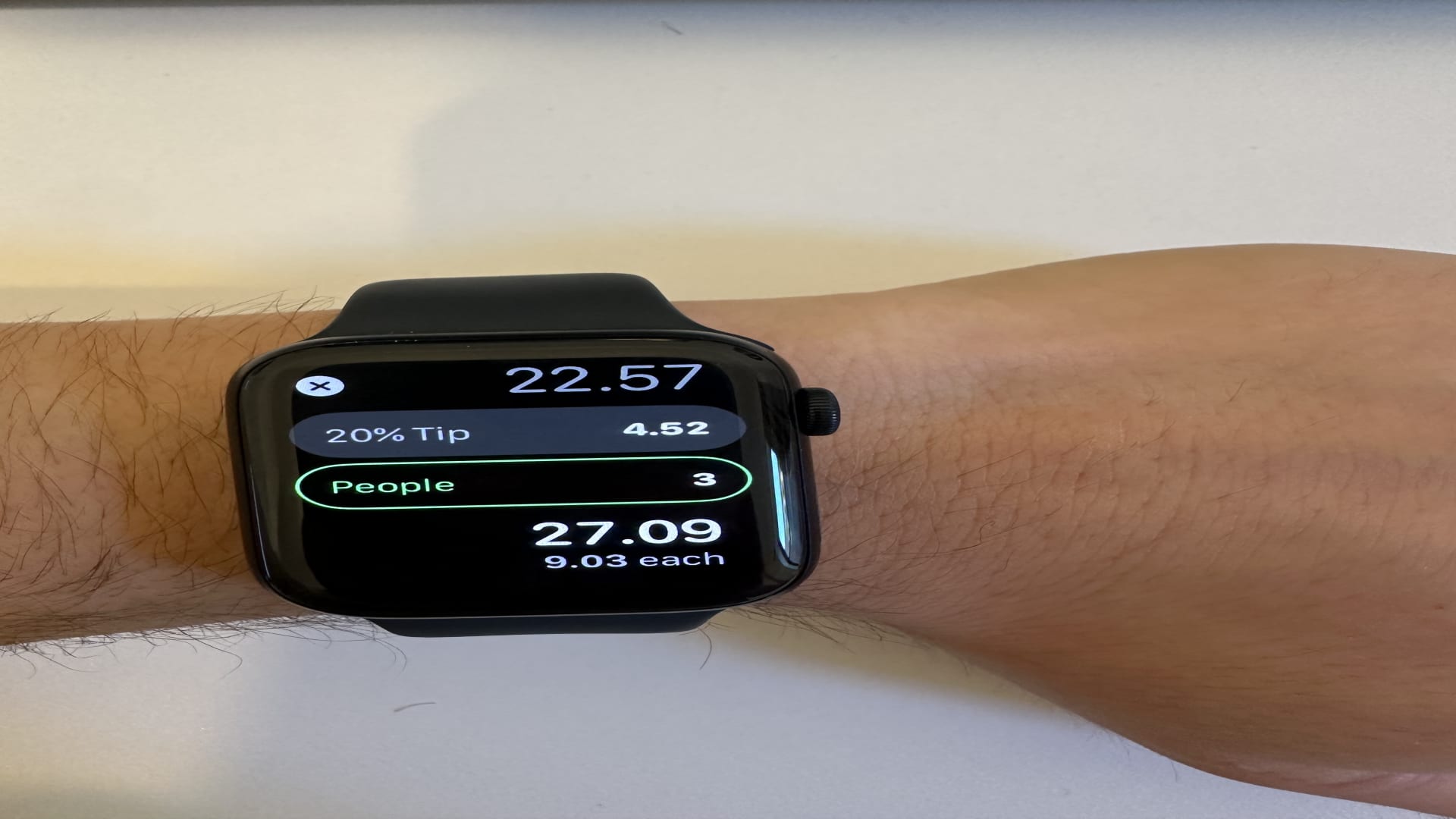 Calculer le pourboire et diviser l’addition avec Apple Watch