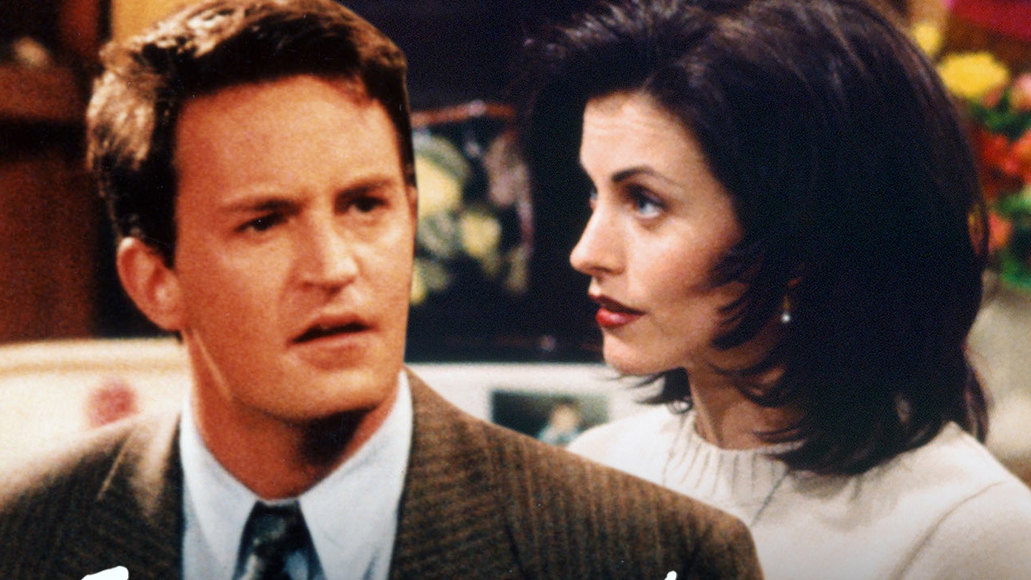 Chandler trahit Monica : Matthew Perry supprime les plans du script ‘Friends’