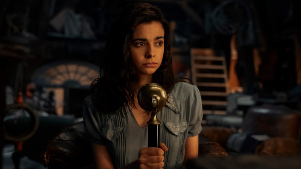 Critique : l’adaptation Netflix de ‘Toute la lumière que nous ne pouvons voir’ déçoit.