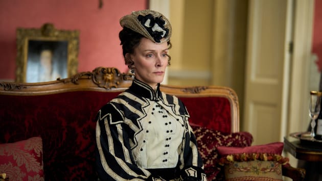 Date de première de la suite de Belgravia, nouvelles photos et plus encore : Fanatic Feed