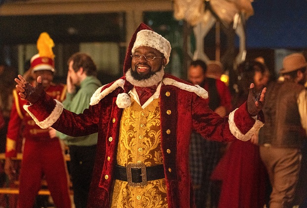 Disney+ propose “Dashing Through the Snow”, notre choix