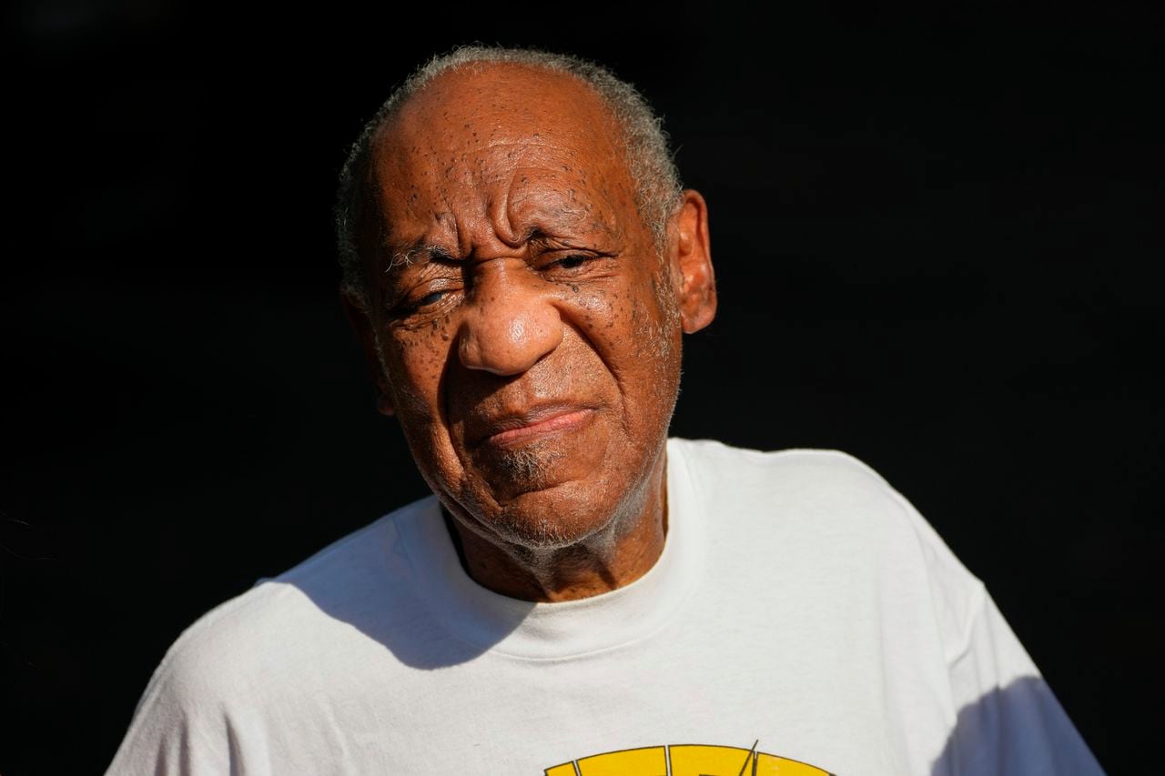 Femme poursuit Bill Cosby pour abus présumé sous la loi expirante des survivants de NY