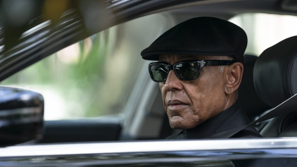 Giancarlo Esposito en chauffeur confronté au crime (PHOTOS)