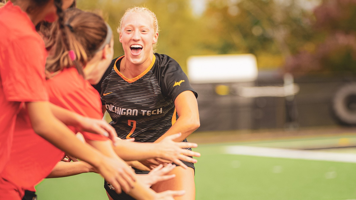 Huskies affrontent Parkside en quart de finale de la GLIAC