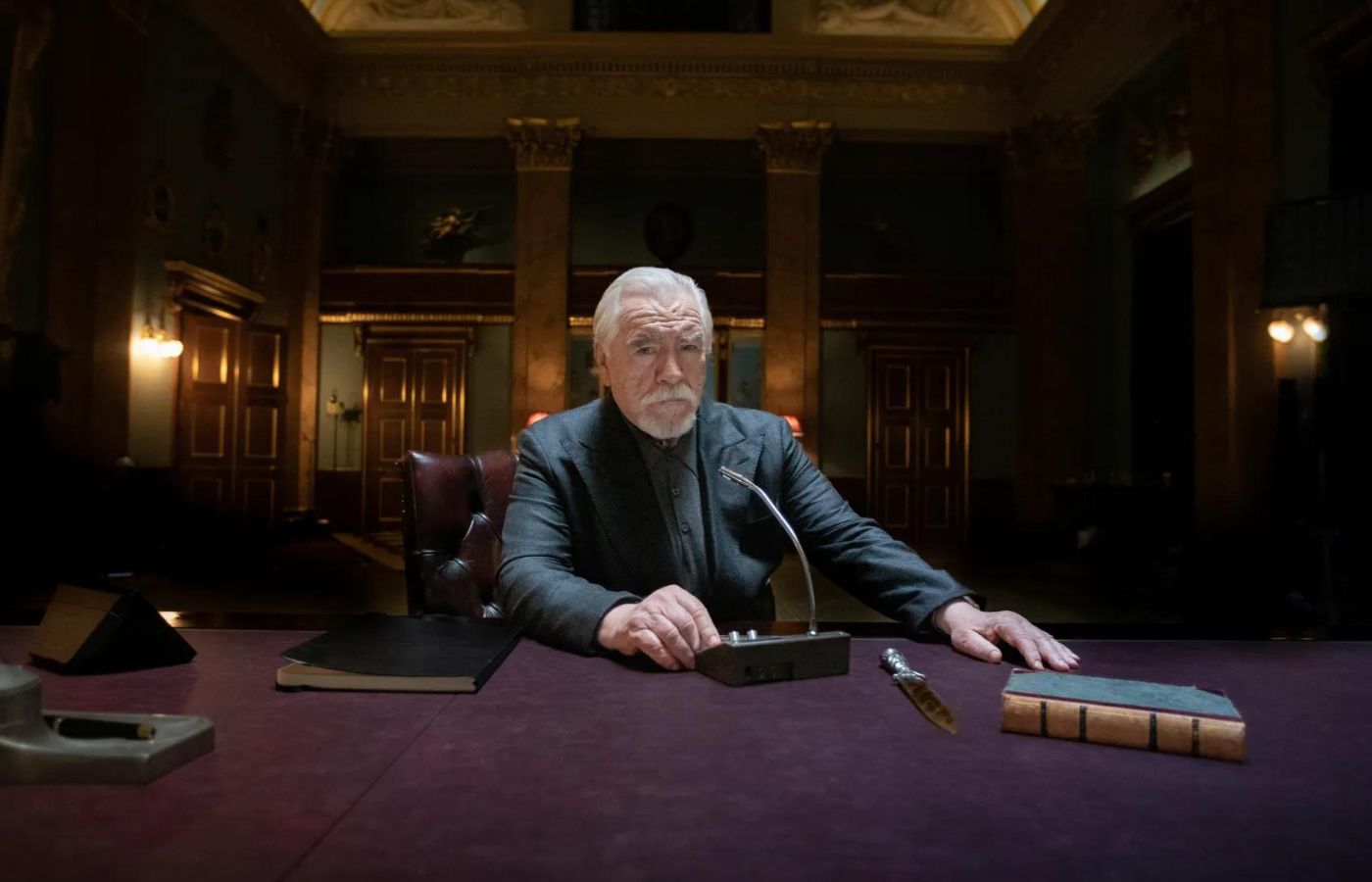 James Bond et Brian Cox dans 007: Road to A Million