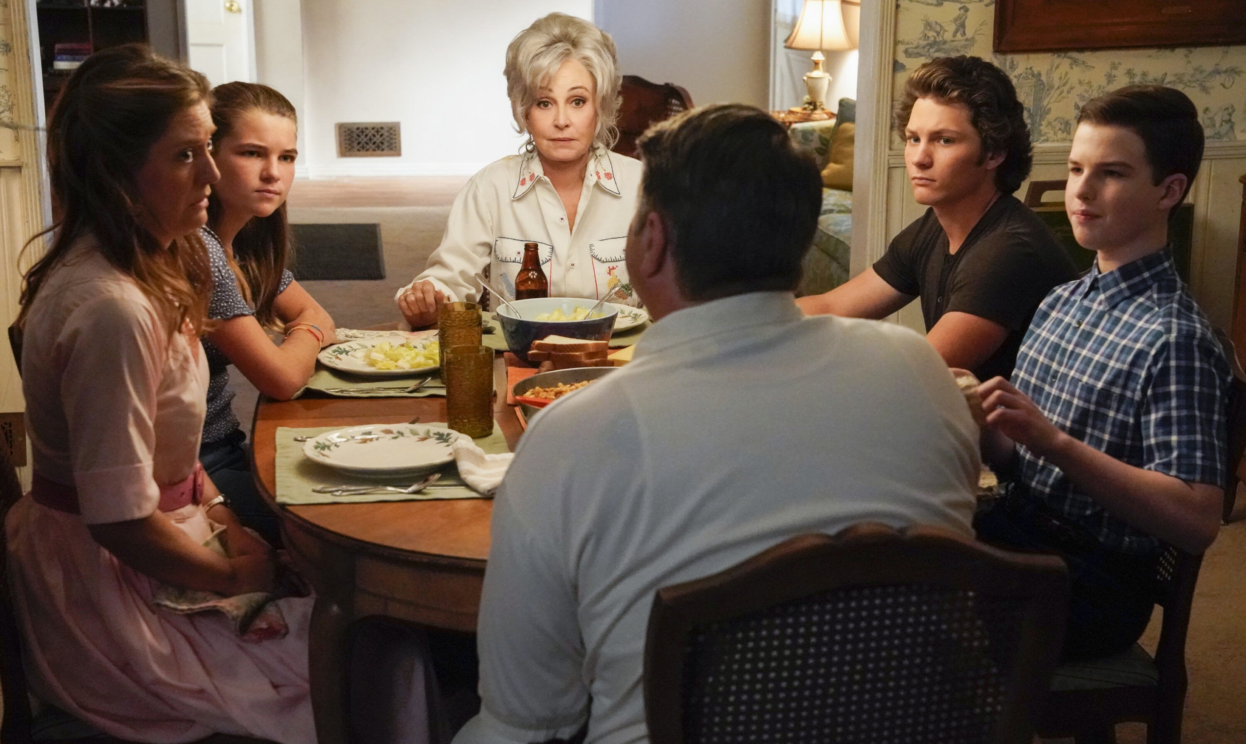 Jeune Sheldon sur CBS: annulé ou saison sept? – émissions annulées + renouvelées, cotes d’écoute